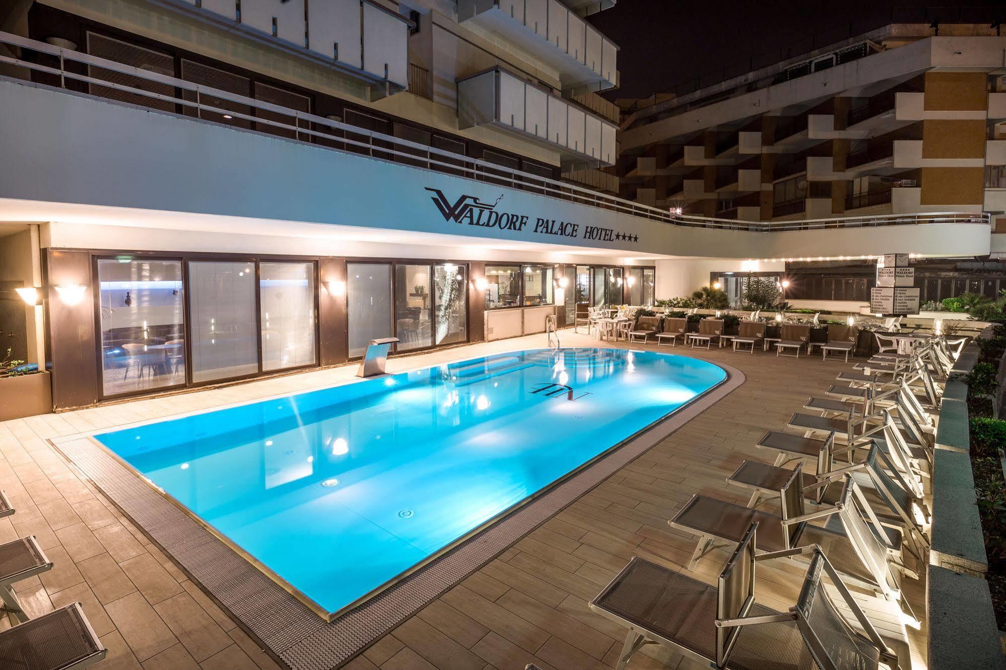 Hotel Waldorf Palace 4*